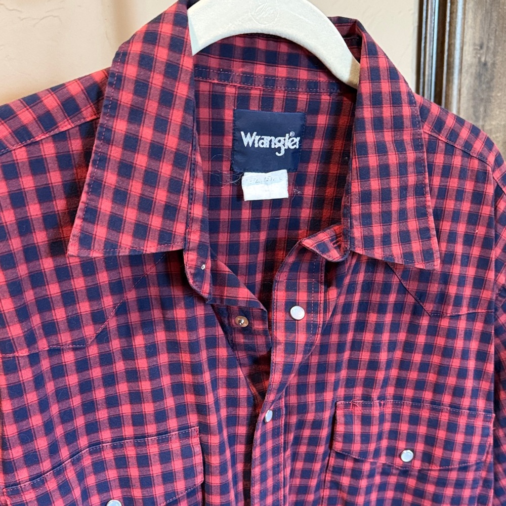 Wrangler Red and Navy Blue Plaid Pearl Snap Button-Down Shirt